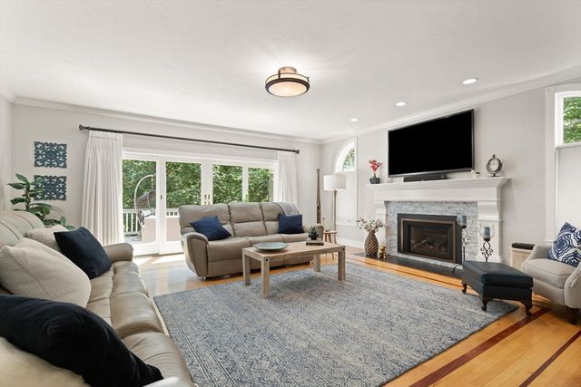 9 Riverside Terrace, Easton, MA 02356