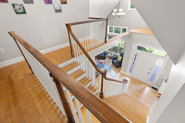 9 Riverside Terrace, Easton, MA 02356