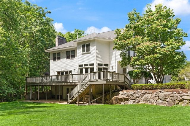 9 Riverside Terrace, Easton, MA 02356