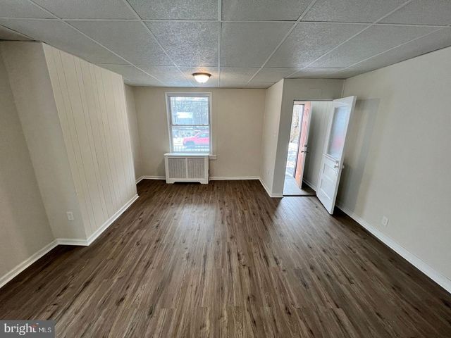 304 3RD, Darby, PA 19023