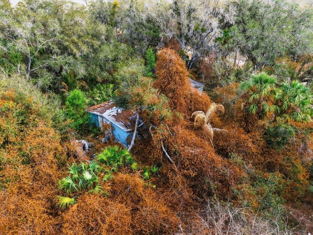 8529 LITHIA PINECREST ROAD, Lithia, FL 33547