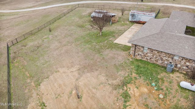 1282 S Highway 309, Byhalia, MS 38611