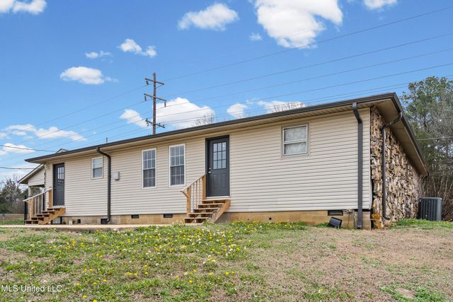 1282 S Highway 309, Byhalia, MS 38611