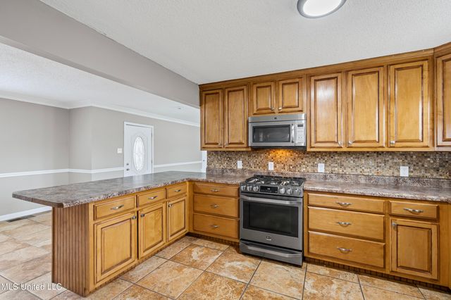 1282 S Highway 309, Byhalia, MS 38611