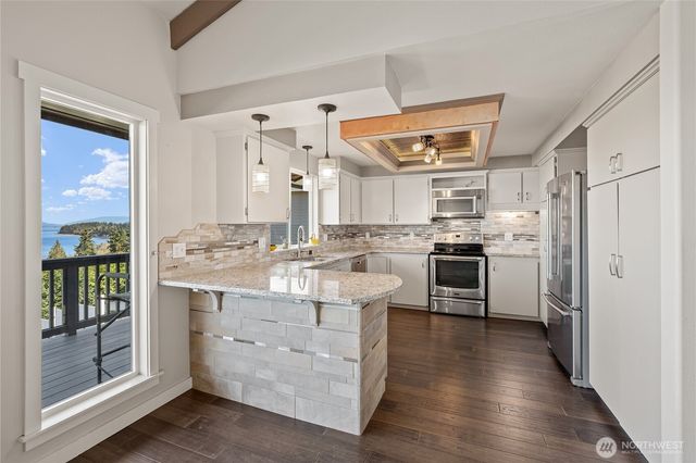 21 Conley Drive, Camano Island, WA 98282