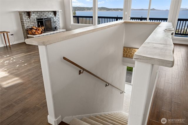 21 Conley Drive, Camano Island, WA 98282