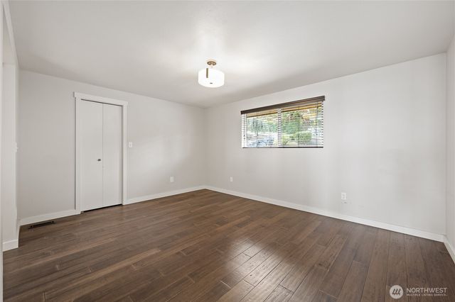 21 Conley Drive, Camano Island, WA 98282