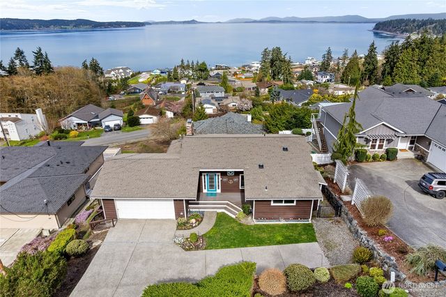 21 Conley Drive, Camano Island, WA 98282