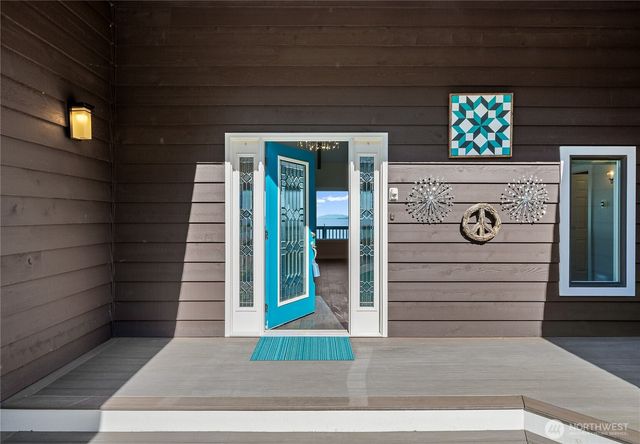 21 Conley Drive, Camano Island, WA 98282