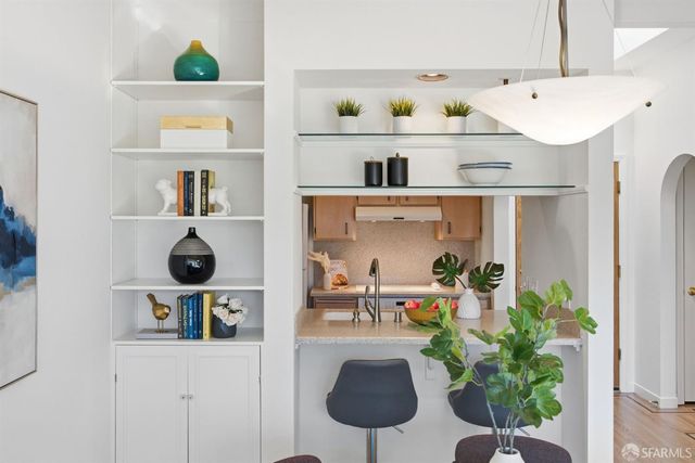 1960 Hayes Street 8, San Francisco, CA 94117