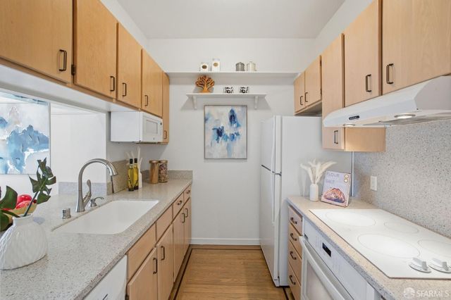 1960 Hayes Street 8, San Francisco, CA 94117