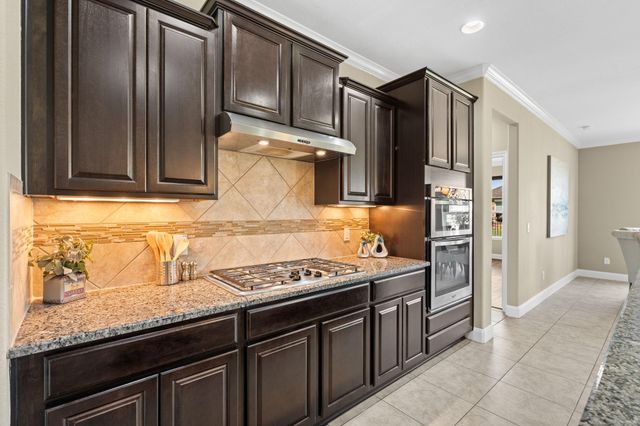 2927 Button Bush Drive, Richmond, TX 77469