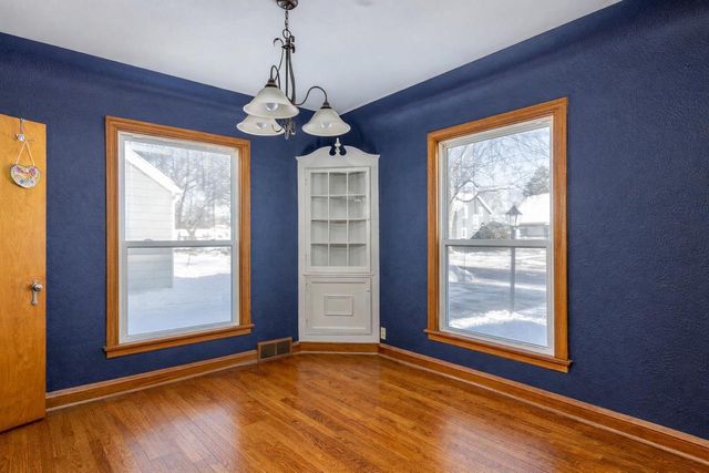 1827 N ALVIN STREET, Appleton, WI 54911