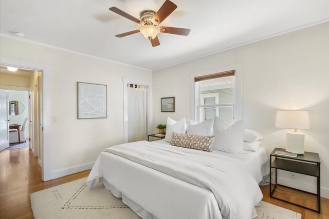 1812 Larkin Way, Sacramento, CA 95818