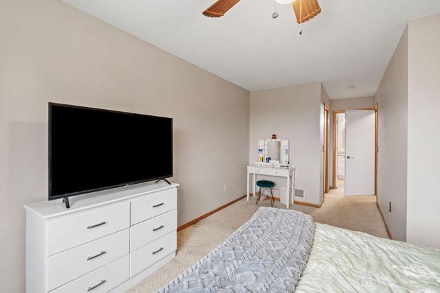 3568 131st Lane NW 13, Coon Rapids, MN 55448