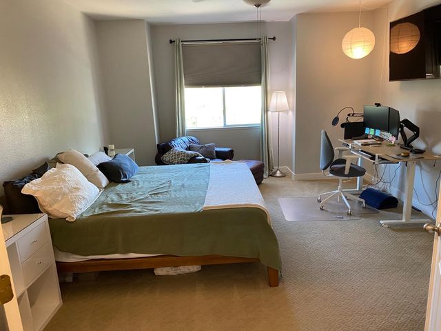 9515 Mainline Dr, Elk Grove, CA 95624