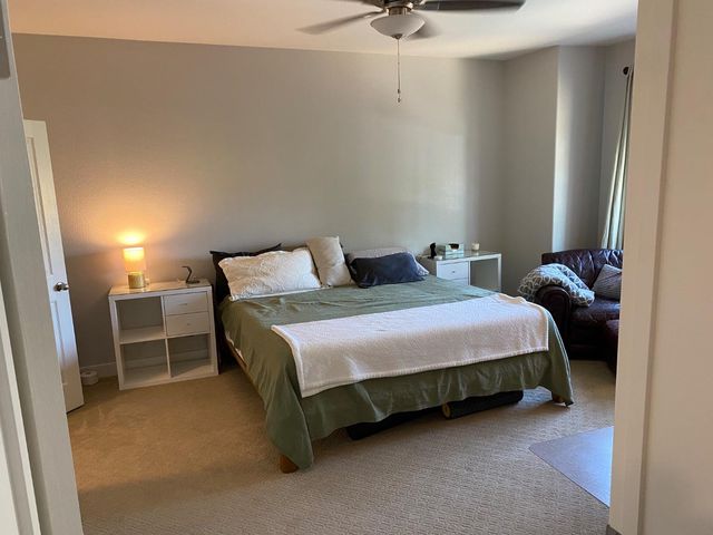9515 Mainline Dr, Elk Grove, CA 95624