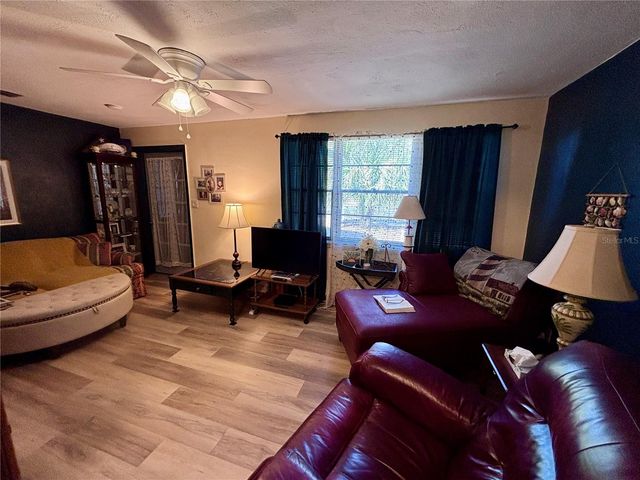 3137 NW 6TH STREET, Gainesville, FL 32609
