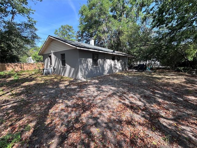 3137 NW 6TH STREET, Gainesville, FL 32609