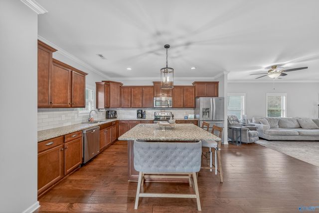 105 Andalusia Circle, Huntsville, AL 35811