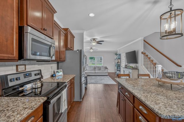 105 Andalusia Circle, Huntsville, AL 35811