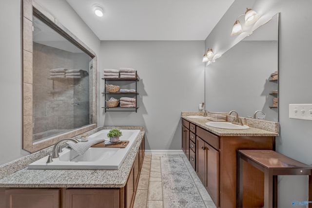 105 Andalusia Circle, Huntsville, AL 35811