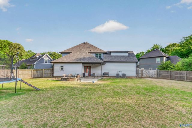 105 Andalusia Circle, Huntsville, AL 35811