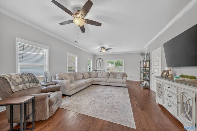 105 Andalusia Circle, Huntsville, AL 35811