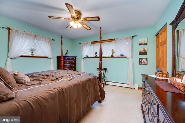 513 FRONTIER AVE, Reading, PA 19601