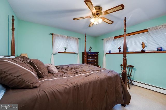 513 FRONTIER AVE, Reading, PA 19601