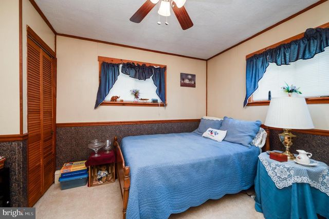 513 FRONTIER AVE, Reading, PA 19601