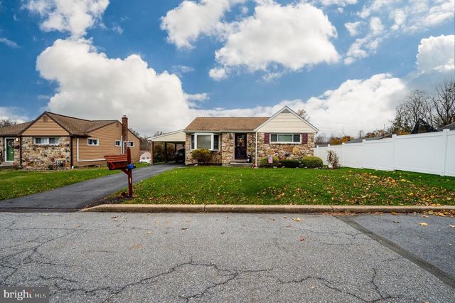 513 FRONTIER AVE, Reading, PA 19601