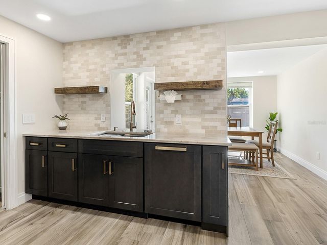 5354 KNOLLWOOD PLACE, Sarasota, FL 34232