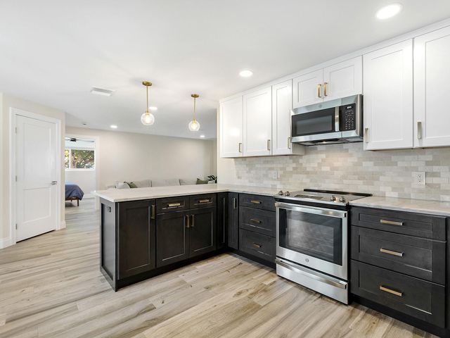 5354 KNOLLWOOD PLACE, Sarasota, FL 34232