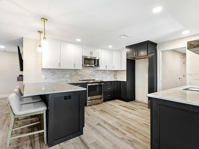 5354 KNOLLWOOD PLACE, Sarasota, FL 34232