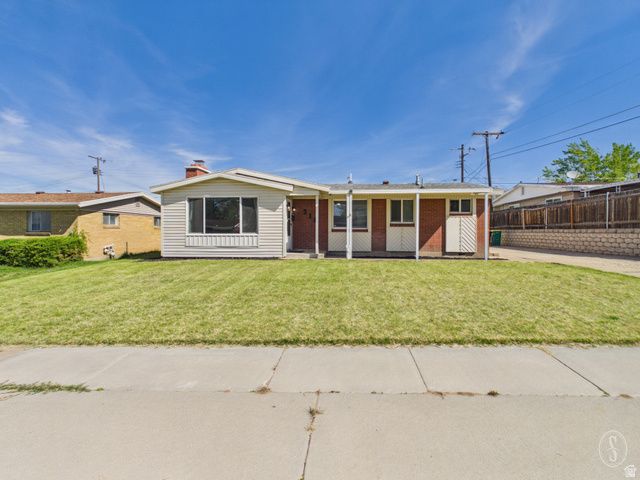 215 W 700 N, Clearfield, UT 84015