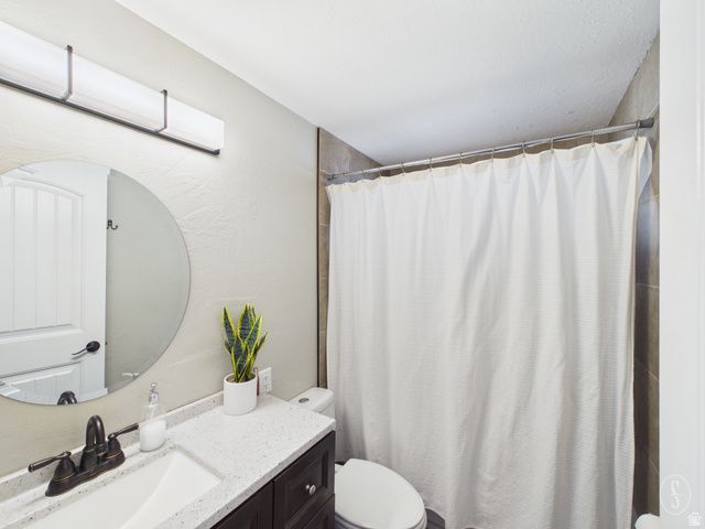 215 W 700 N, Clearfield, UT 84015