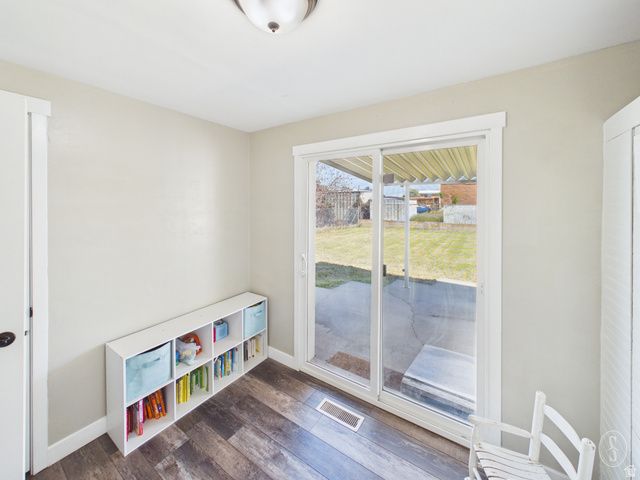 215 W 700 N, Clearfield, UT 84015