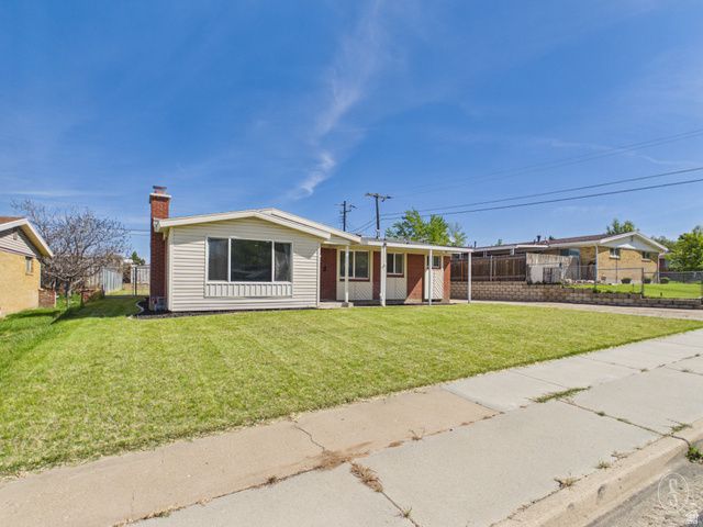 215 W 700 N, Clearfield, UT 84015