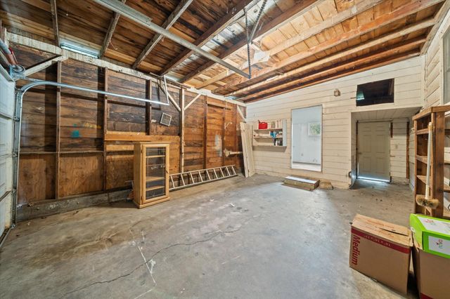 1411 Diamond Street, Anderson, CA 96007