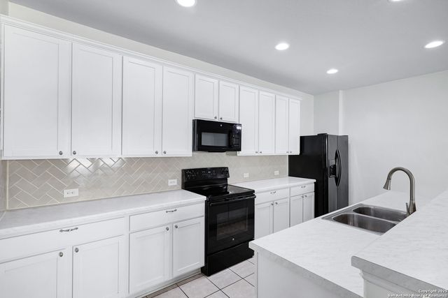 11523 Verdis Valley, San Antonio, TX 78245