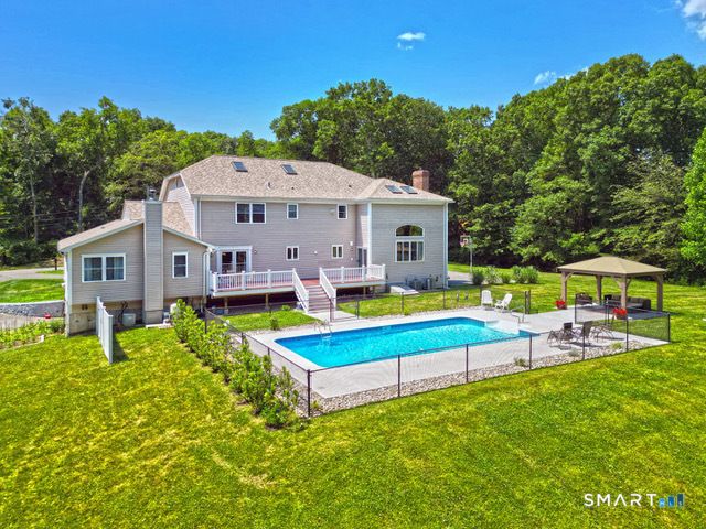 3 Still Road, Oxford, CT 06478
