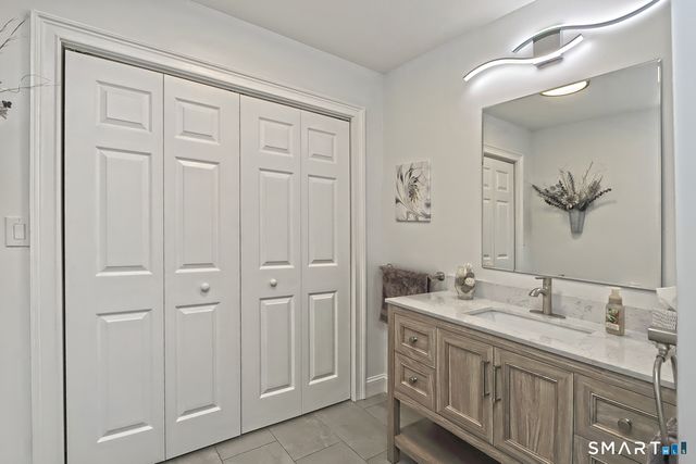 3 Still Road, Oxford, CT 06478