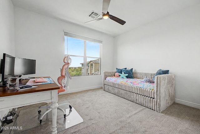 5100 E RANCHO PALOMA Drive 2052, Cave Creek, AZ 85331
