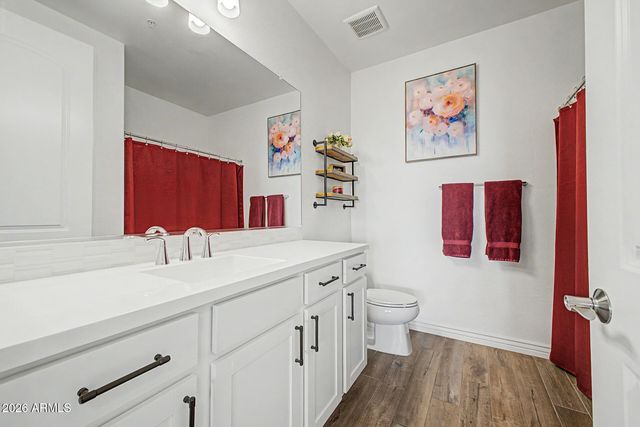 5100 E RANCHO PALOMA Drive 2052, Cave Creek, AZ 85331