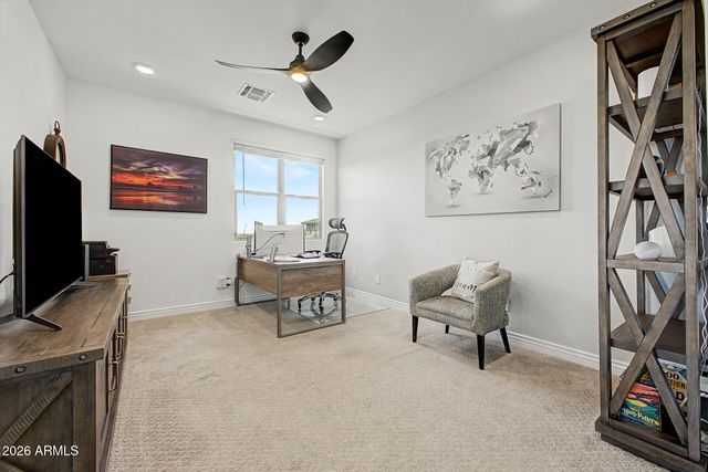 5100 E RANCHO PALOMA Drive 2052, Cave Creek, AZ 85331