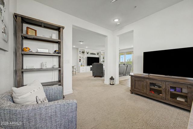 5100 E RANCHO PALOMA Drive 2052, Cave Creek, AZ 85331