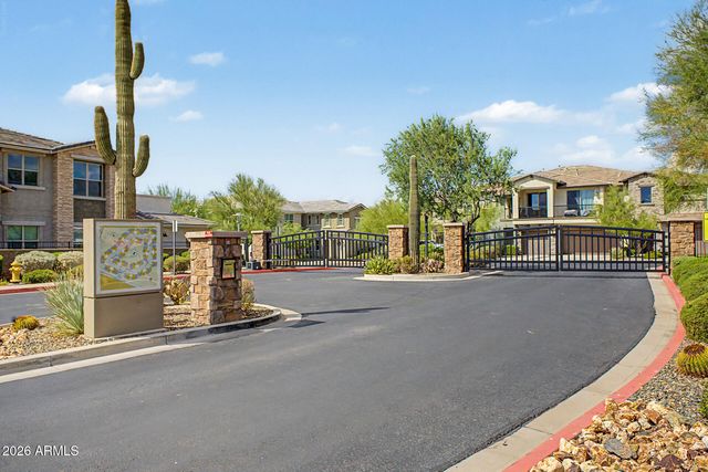 5100 E RANCHO PALOMA Drive 2052, Cave Creek, AZ 85331