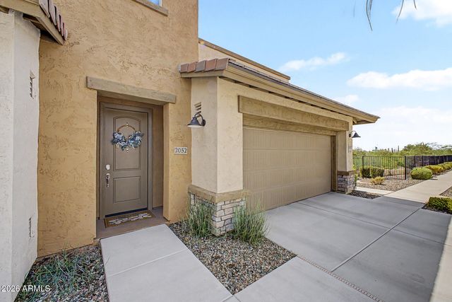 5100 E RANCHO PALOMA Drive 2052, Cave Creek, AZ 85331