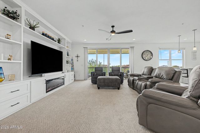5100 E RANCHO PALOMA Drive 2052, Cave Creek, AZ 85331